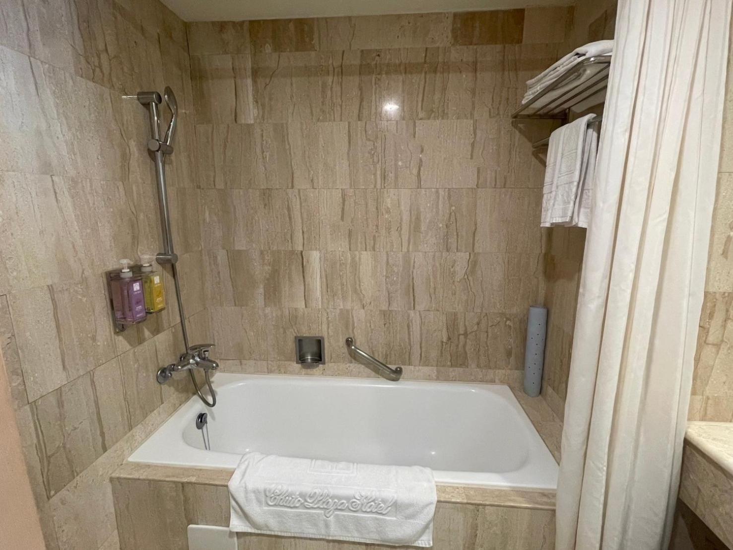 Chuto Plaza Hotel Таоюань Экстерьер фото